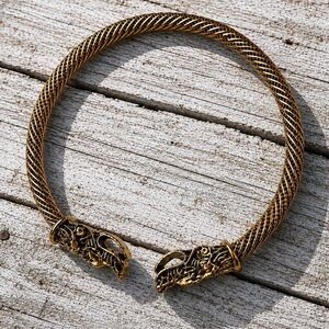 Norse Wolf Head Bracelet – Gold Tone Twisted Rope Cuff